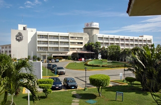 Cubanacan Comodoro Hotel (코모도로 호텔)